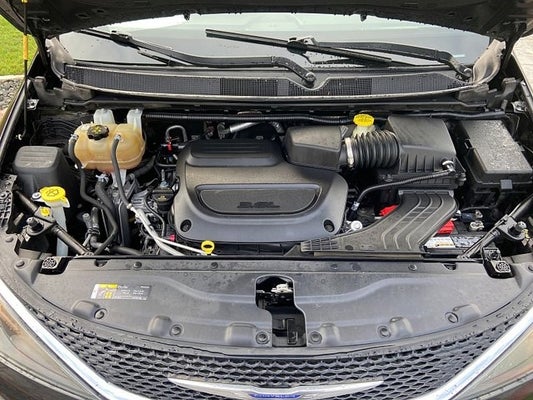 2020 Chrysler Voyager LX in Killeen, TX - Mcleod Auto Sales