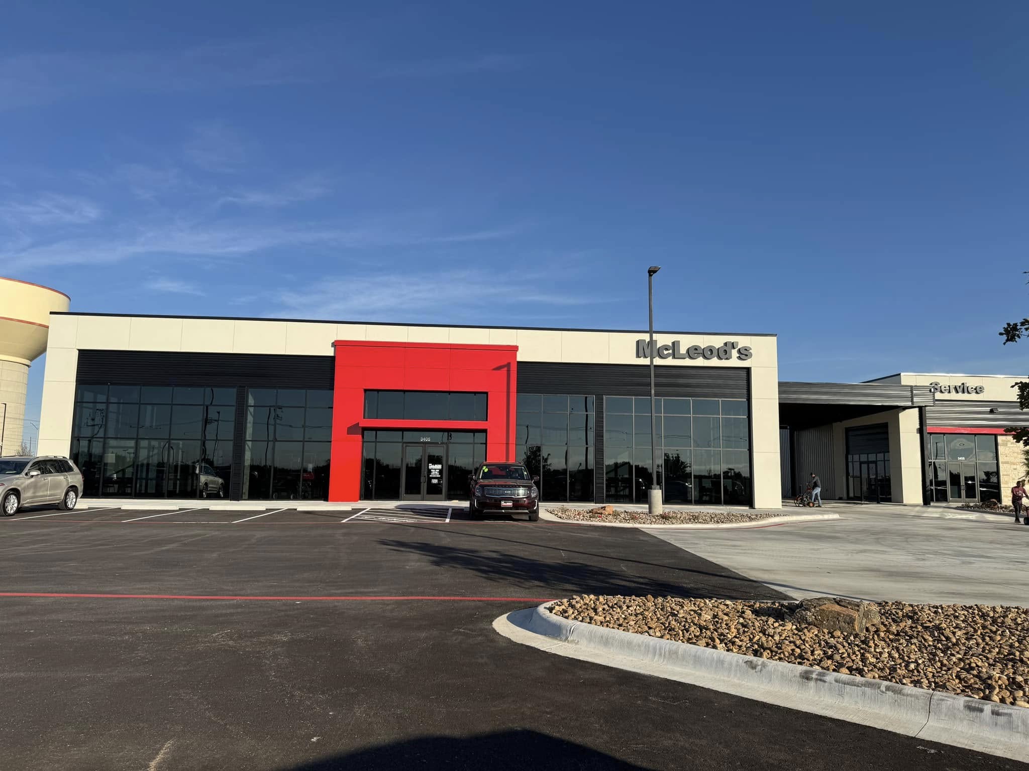 Find Your Perfect Vehicle at McLeod Auto Sales