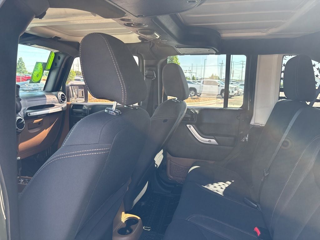 2016 Jeep Wrangler Unlimited Sahara