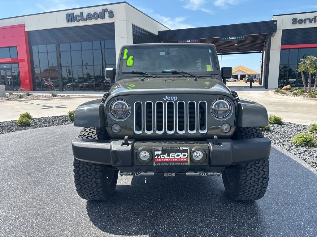 2016 Jeep Wrangler Unlimited Sahara