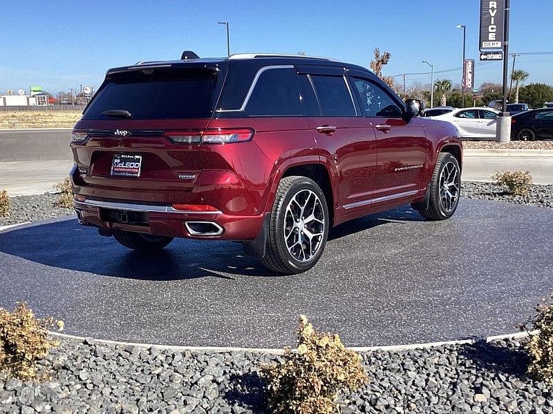 2022 Jeep Grand Cherokee Summit Reserve