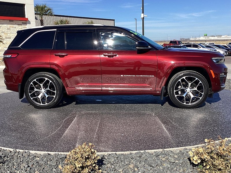 2022 Jeep Grand Cherokee Summit Reserve