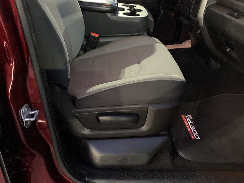 2022 RAM 1500 Classic 2WD SLT