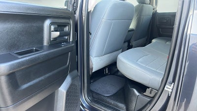 2019 RAM 1500 Classic 4WD Tradesman
