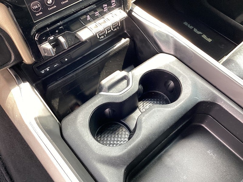 2019 RAM 1500 2WD Laramie