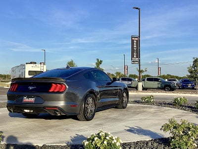 2021 Ford Mustang EcoBoost
