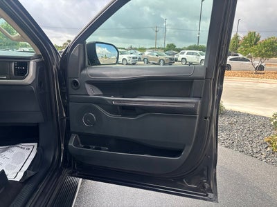 2022 Ford Expedition XLT