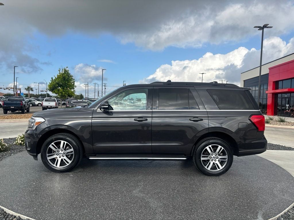 2022 Ford Expedition XLT