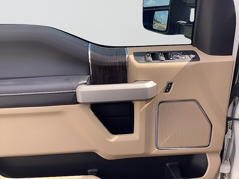 2020 Ford Super Duty F-250 4WD LARIAT