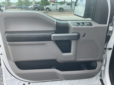 2017 Ford F-150 2WD XLT