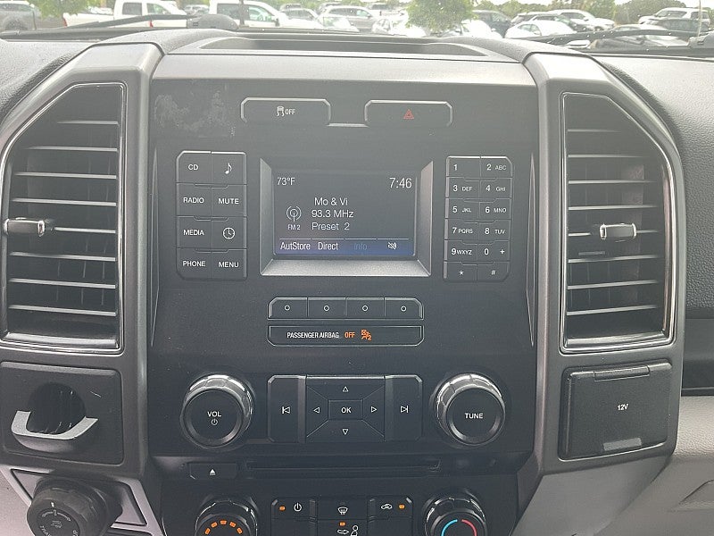 2017 Ford F-150 2WD XLT