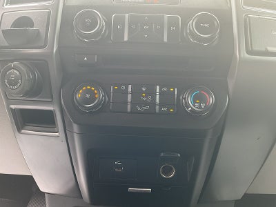 2017 Ford F-150 2WD XLT