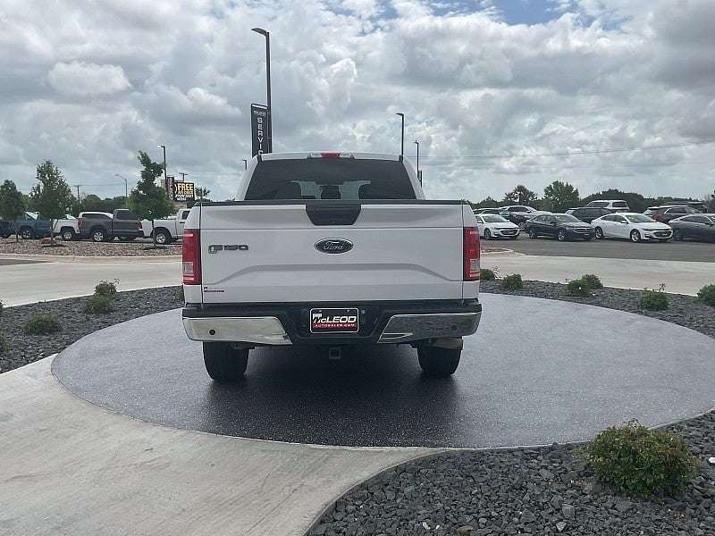 2017 Ford F-150 2WD XLT