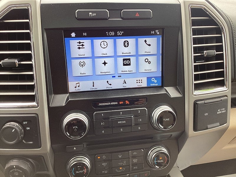 2016 Ford F-150 2WD Lariat