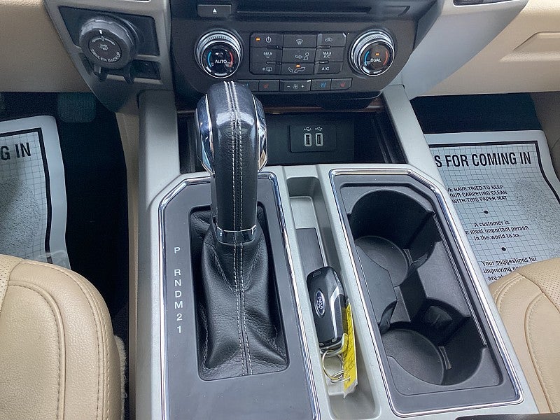 2016 Ford F-150 2WD Lariat