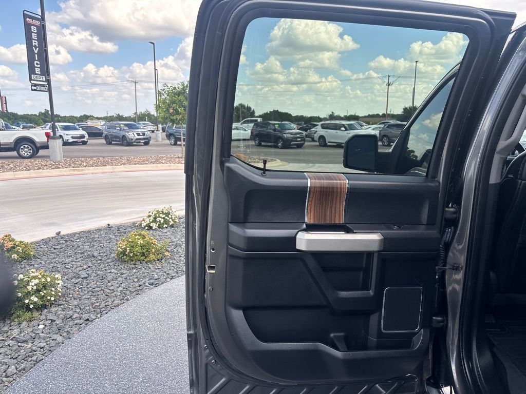 2017 Ford F-150 Lariat