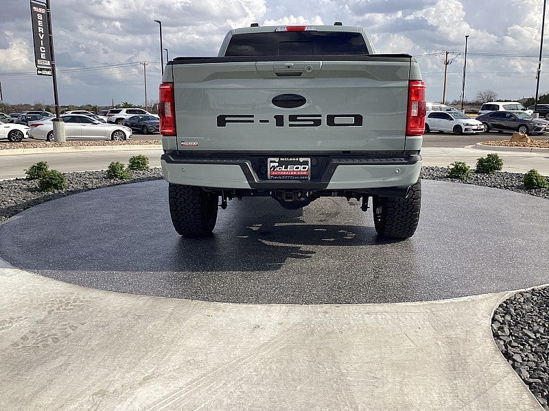 2022 Ford F-150 4WD XLT