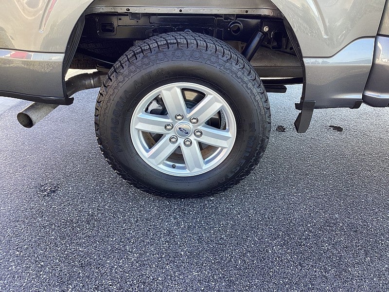 2023 Ford F-150 4WD XLT