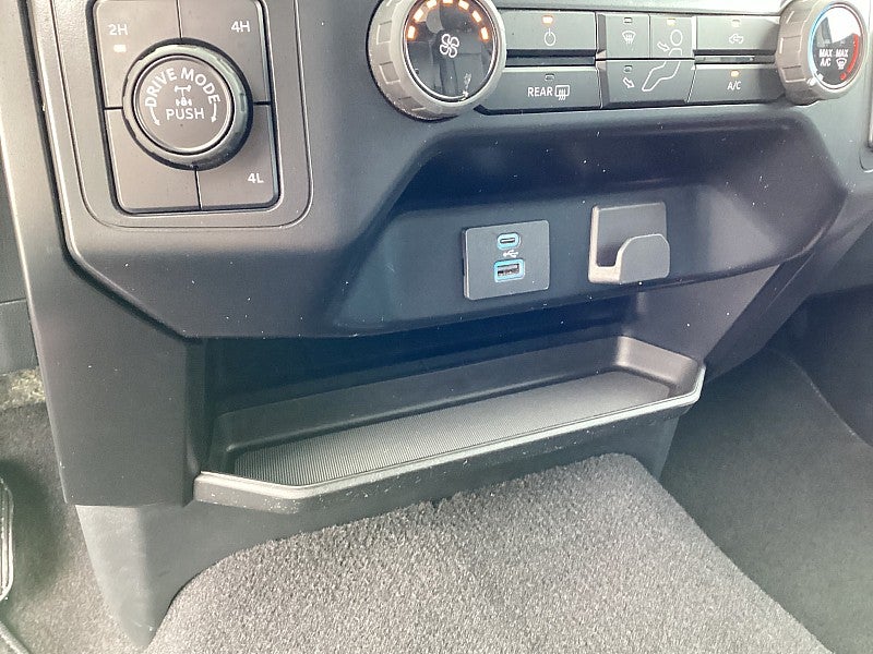 2024 Ford F-150 4WD XL