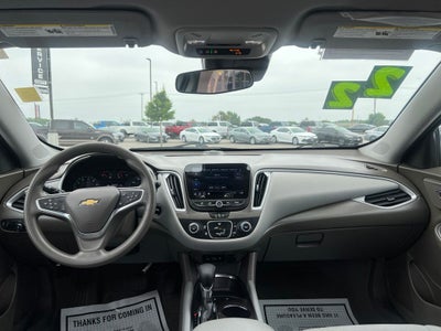 2022 Chevrolet Malibu LS 1FL
