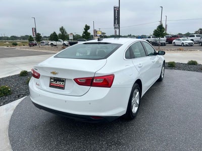 2022 Chevrolet Malibu LS 1FL