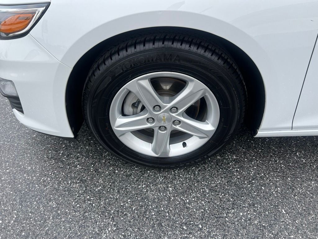 2022 Chevrolet Malibu LS 1FL