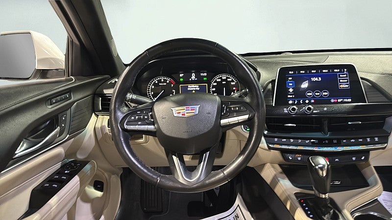 2023 Cadillac CT4 Premium Luxury