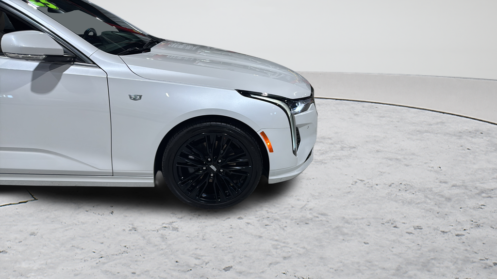2023 Cadillac CT4 Premium Luxury