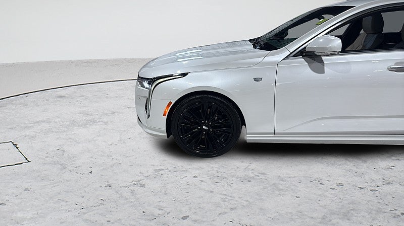 2023 Cadillac CT4 Premium Luxury