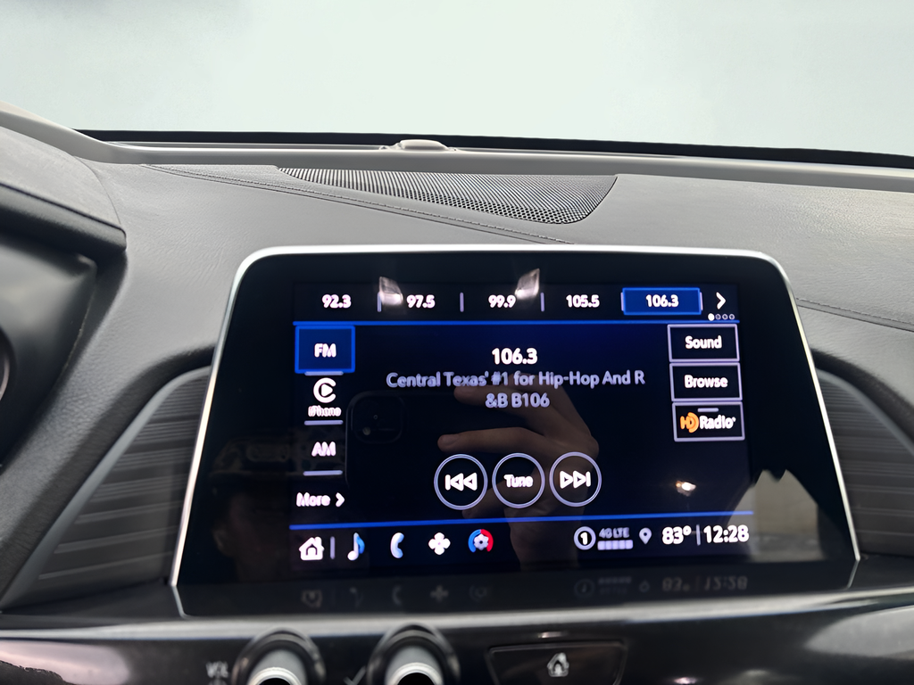 2023 Cadillac CT4 Premium Luxury