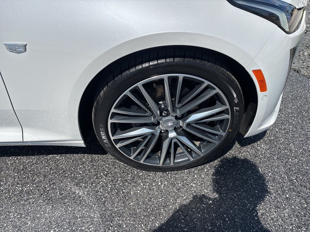 2023 Cadillac CT5 Premium Luxury