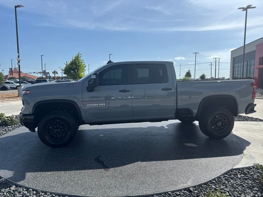 2024 Chevrolet Silverado 2500HD ZR2