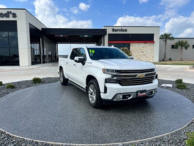 2019 Chevrolet Silverado 1500 4WD High Country