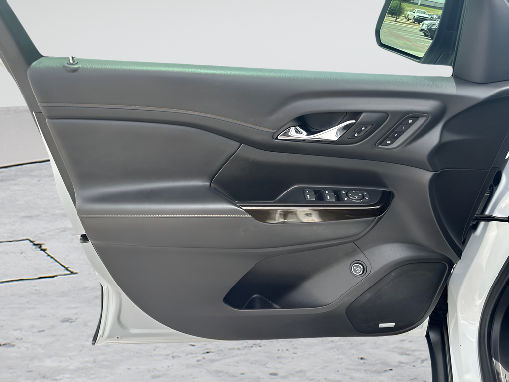 2022 GMC Acadia AT4