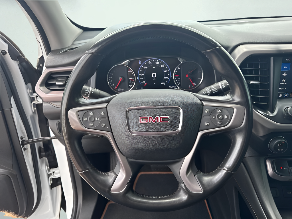 2022 GMC Acadia AT4