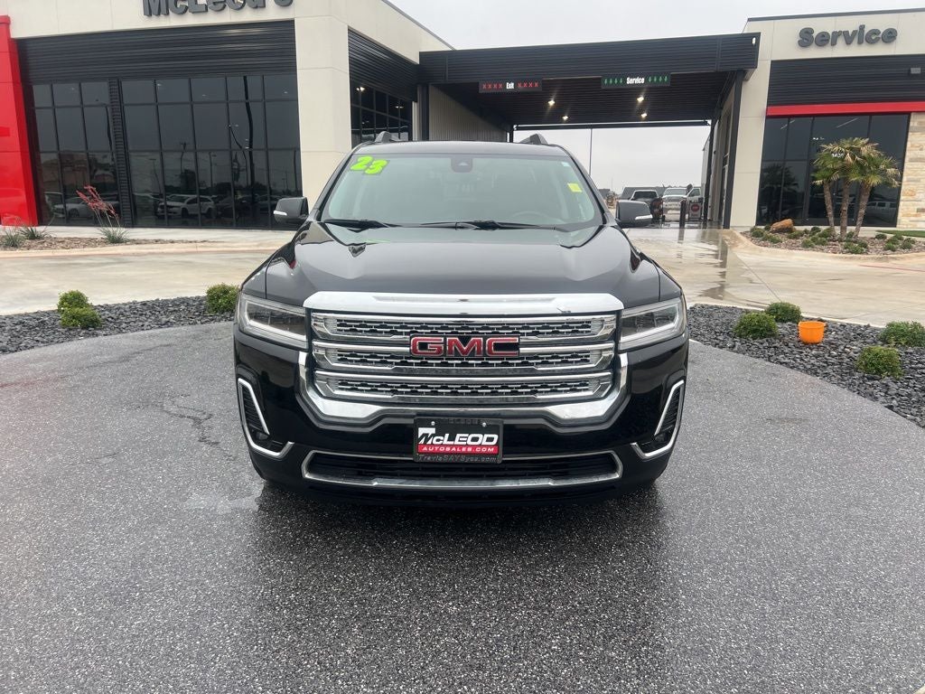 2023 GMC Acadia SLT