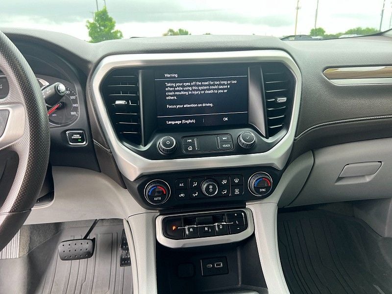 2023 GMC Acadia SLE