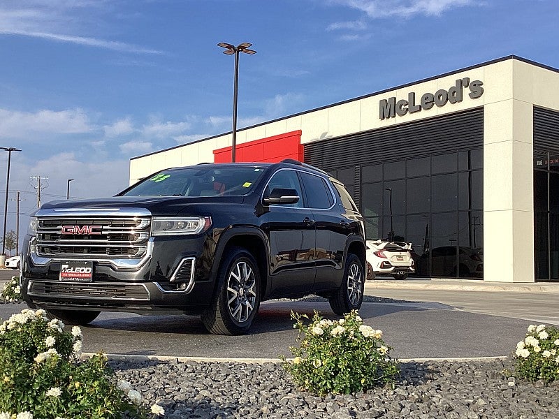2023 GMC Acadia SLT