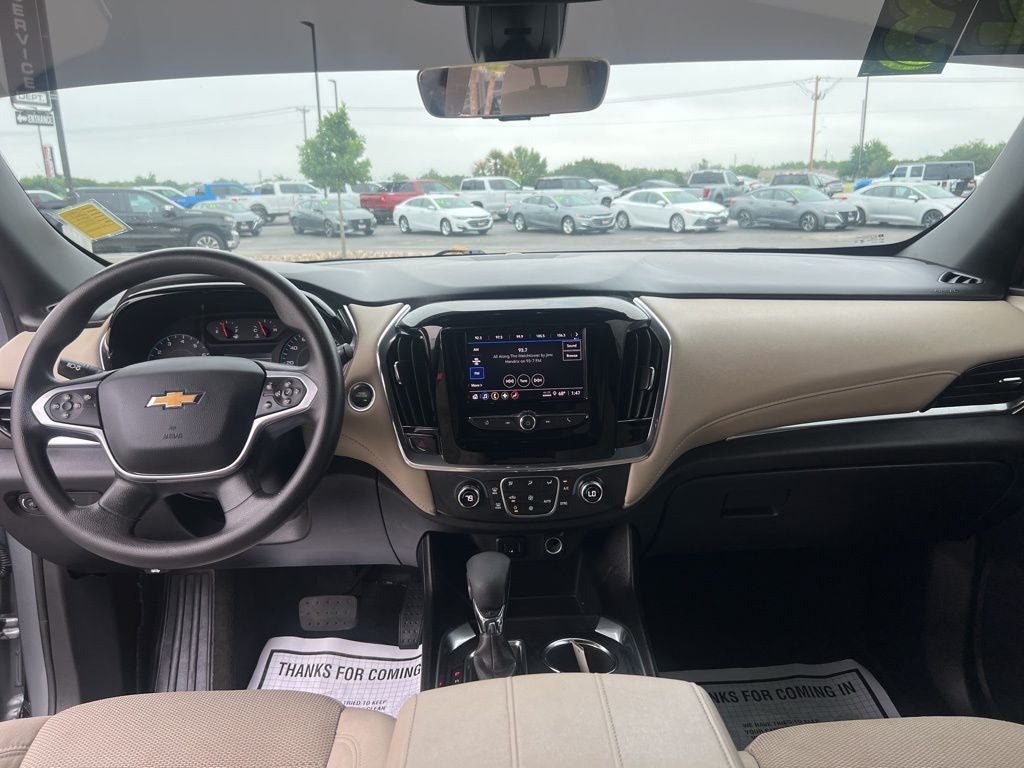 2023 Chevrolet Traverse LS
