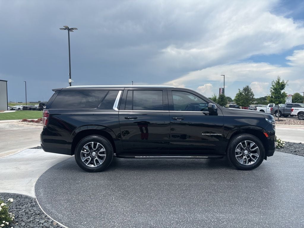 2021 Chevrolet Suburban LS