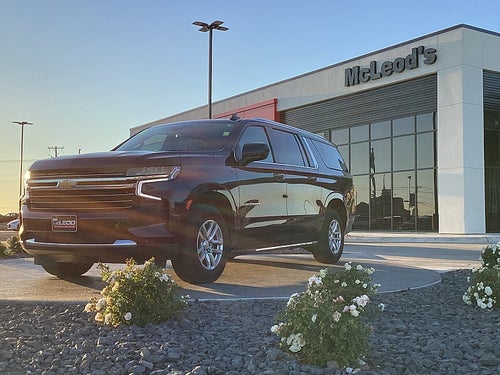2023 Chevrolet Suburban LT