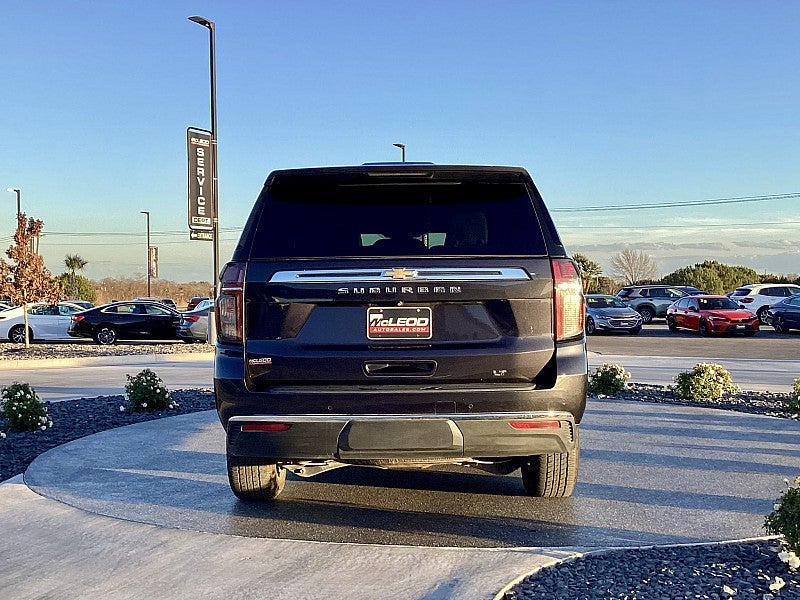2023 Chevrolet Suburban LT
