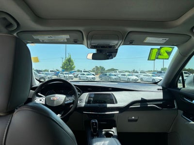 2021 Cadillac XT4 Premium Luxury