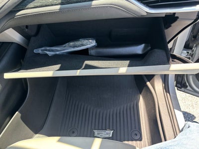 2021 Cadillac XT4 Premium Luxury