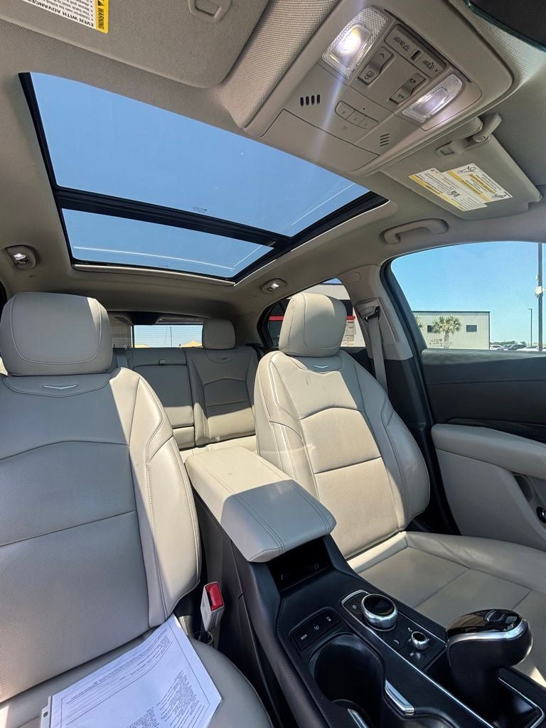 2021 Cadillac XT4 Premium Luxury