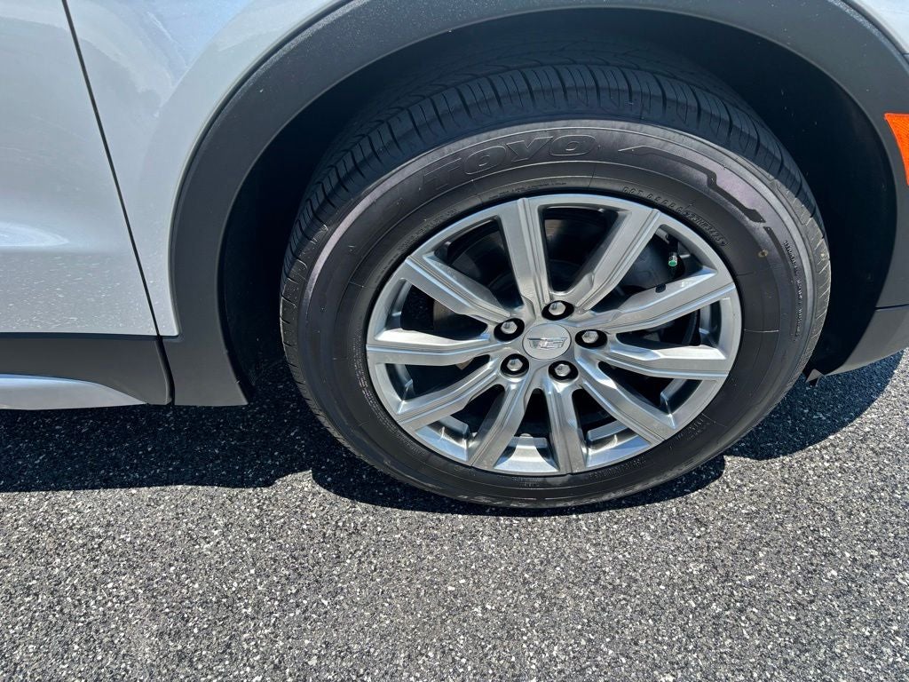 2021 Cadillac XT4 Premium Luxury