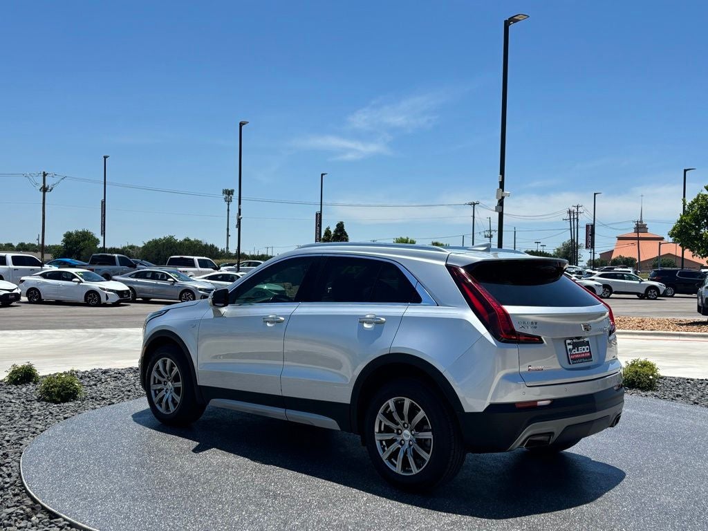2021 Cadillac XT4 Premium Luxury