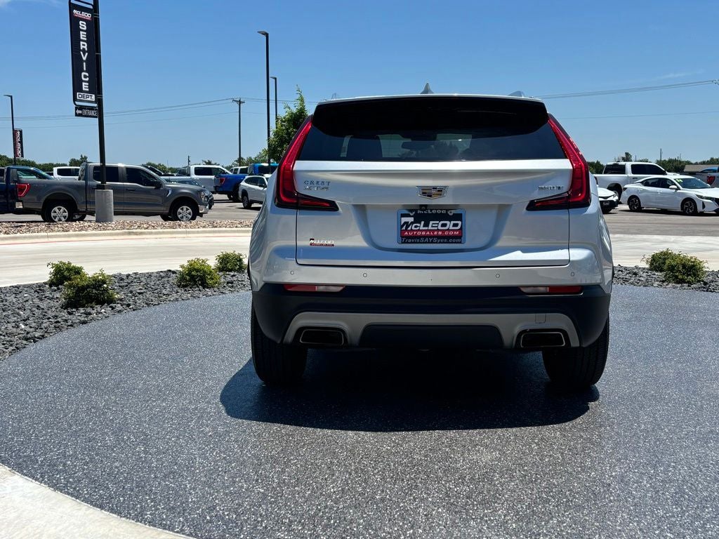 2021 Cadillac XT4 Premium Luxury