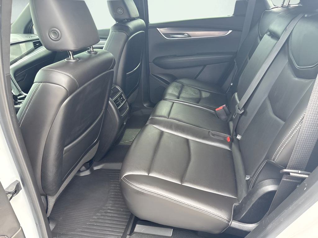 2021 Cadillac XT5 Luxury