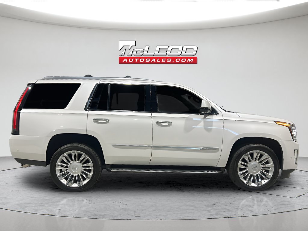 2020 Cadillac Escalade Luxury